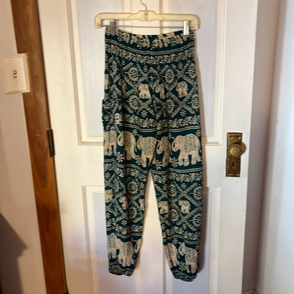 Hippie/yoga pants